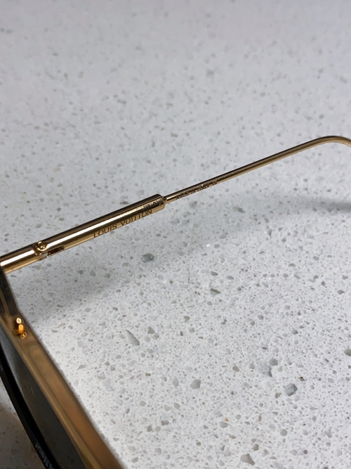 ルイヴィトンサングラス着用イメージ